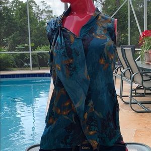 100% silk Elie TaharI blouse